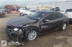 تۆیۆتا کامری